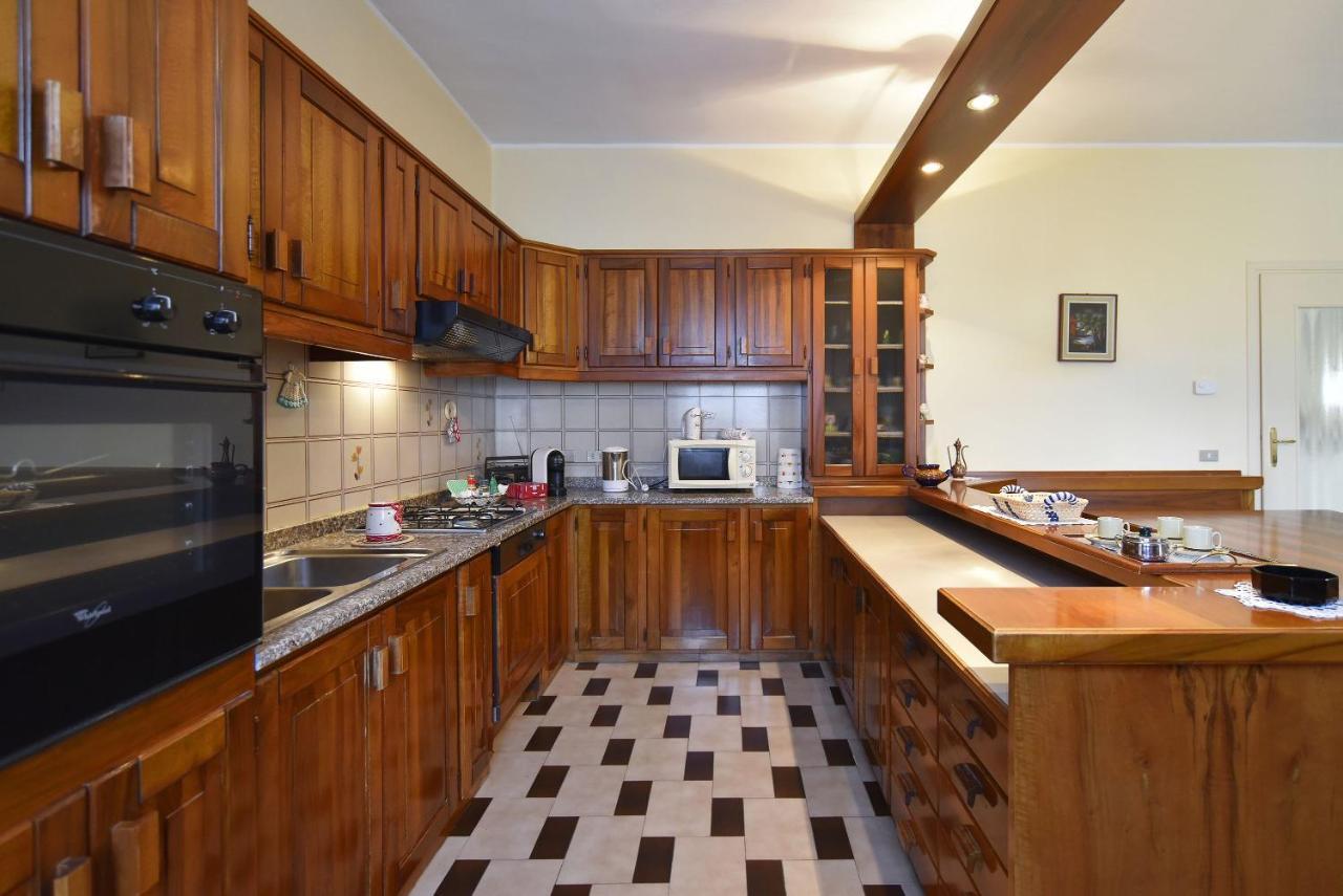 Villa Casa Nonna Rina à Monzambano Extérieur photo