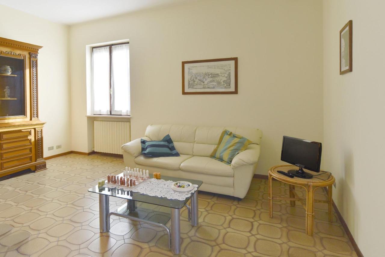 Villa Casa Nonna Rina à Monzambano Extérieur photo