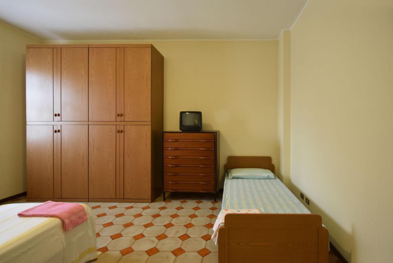 Villa Casa Nonna Rina à Monzambano Extérieur photo